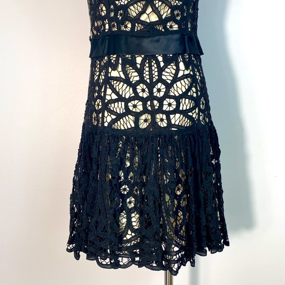 Y2K Betsey Johnson Black Lace Over Tan Satin Babydoll Mini Dress size 2 - Picture 5 of 15